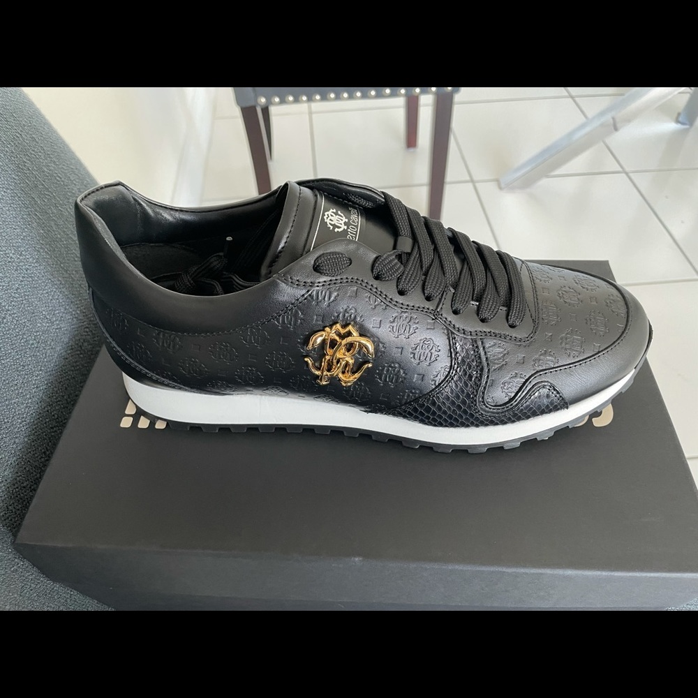 Authentic-100% - Picture 3 of 3